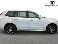 Used Volvo XC90 Momentum 235 HP (172 kW) 2022 White SUV