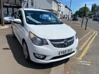 Used Vauxhall Viva 75 HP (55 kW) 2015 White Hatchback