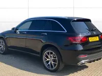 Gebraucht Mercedes GLC300e AMG Line Premium Plus 306 PS (225 kW) 2022 Kombi