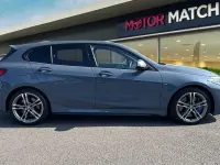 Begagnad BMW M135 2021 Grå Halvkombi