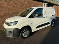 Used Citroën Berlingo 75 HP (55 kW) 2020 White MPV