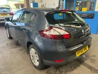 Używany Renault Mégane Dynamique 2015 Szary Hatchback