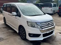 Used Honda Stepwgn Cool 2013 White MPV