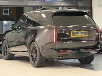 Used Land Rover Range Rover SE 300 HP (220 kW) 2023 Black SUV