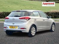 Used Hyundai i20 2016 Silver Hatchback