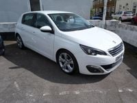 Used Peugeot 308 Allure 115 HP (84 kW) 2015 White Hatchback