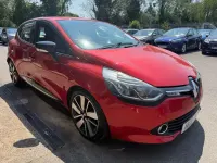 Used Renault Clio Dynamique 90 HP (66 kW) 2016 Red Hatchback