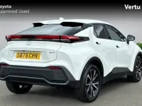 Used Toyota C-HR Design 140 HP (102 kW) 2025 Pure white (solid paint) SUV