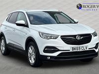Used Vauxhall Grandland X 130 HP (95 kW) 2020 White SUV