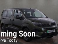 Neu Peugeot e-Rifter Allure 100 kW (136 PS) 2025 Van / Kleinbus
