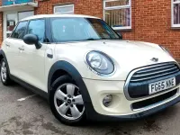 Used Mini ONE Hatch 102 HP (75 kW) 2015 White Hatchback
