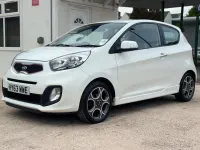 Used Kia Picanto 84 HP (61 kW) 2013 White Hatchback