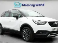 Used Vauxhall Crossland X Elite 131 HP (96 kW) 2019 White SUV