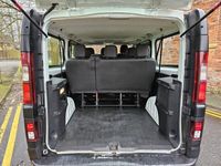 used Renault Trafic LL29 ENERGY dCi 125 Business 9 Seater