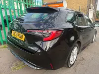 Used Toyota Corolla 122 HP (89 kW) 2021 Black Estate