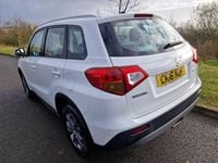 Used Suzuki Vitara SZ4 120 HP (88 kW) 2016 White SUV