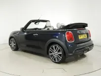 Used Mini Cooper S Exclusive 176 HP (129 kW) 2022 Black Hatchback