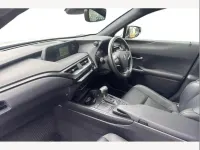 Used Lexus UX 250h 184 HP (135 kW) 2021 White SUV