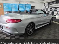 Usado Mercedes C220 Premium Plus 170 CV (125 kW) 2018 Plateado Descapotable