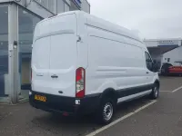 Second-hand Ford Transit 130 CP (95 kW) 2023 Alb Van