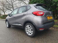 Used Renault Captur Dynamique 90 HP (66 kW) 2014 Grey SUV