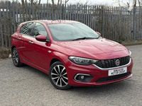 Used Fiat Tipo Lounge 95 HP (69 kW) 2017 Red Hatchback