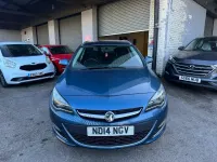 Second-hand Vauxhall Astra SRi 136 CP (100 kW) 2014 Albastru Break