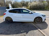 Used Ford Focus ST 280 HP (205 kW) 2020 White Hatchback