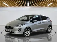 Używany Ford Fiesta Titanium 125 KM (91 kW) 2018 Srebrny Hatchback