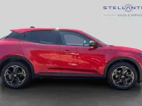 Used Alfa Romeo Junior Edizione Speciale 113 kW (154 HP) 2024 Red SUV