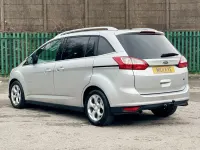 Used Ford Grand C-Max Zetec 115 HP (84 kW) 2011 Silver MPV