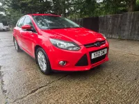 Used Ford Focus Titanium 115 HP (84 kW) 2012 Red Hatchback