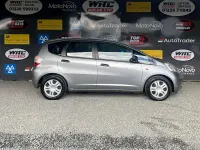 Used Honda Jazz S 90 HP (66 kW) 2010 Silver Hatchback
