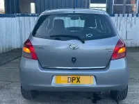 Used Toyota Yaris 85 HP (62 kW) 2008 Silver Hatchback