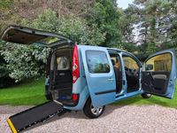 Usado Renault Kangoo Expression 106 CV (77 kW) 2012 Azul Utilitario