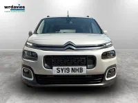 Used Citroën Berlingo Flair 130 HP (95 kW) 2019 Beige MPV