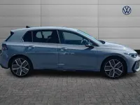 Second-hand VW Golf VIII 150 CP (110 kW) 2025