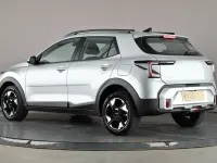 New Kia Stonic 100 HP (73 kW) 2026 Silver SUV