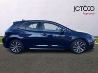 Used Toyota Corolla Design 120 HP (88 kW) 2021 Blue Hatchback