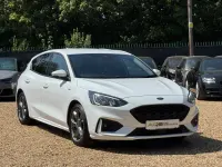 Used Ford Focus ST-Line 125 HP (91 kW) 2019 White Hatchback