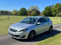 Second-hand Peugeot 308 Allure 2016 Argintiu Hatchback