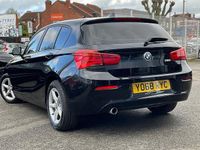 Usado BMW 118 136 CV (100 kW) 2019 Utilitario