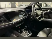 Begagnad Audi Q4 Sportback e-tron Black Edition 206 kW (281 HK) 2025 Grå SUV