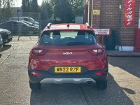 Used Kia Stonic 99 HP (72 kW) 2022 Blaze red SUV
