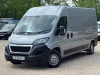 Käytetty Peugeot Boxer 140 HP (102 kW) 2020 Harmaa Van