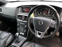 Used Volvo V40 R-Design Pro 150 HP (110 kW) 2019 Hatchback