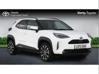 Used Toyota Yaris Cross Design 113 HP (83 kW) 2022 White SUV