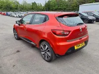 Used Renault Clio Dynamique 90 HP (66 kW) 2014 Red Hatchback