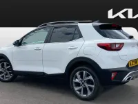 Used Kia Stonic GT-Line S 120 HP (88 kW) 2023 White SUV