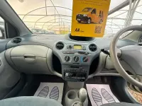 Used Toyota Yaris 68 HP (50 kW) 2002 Green Hatchback